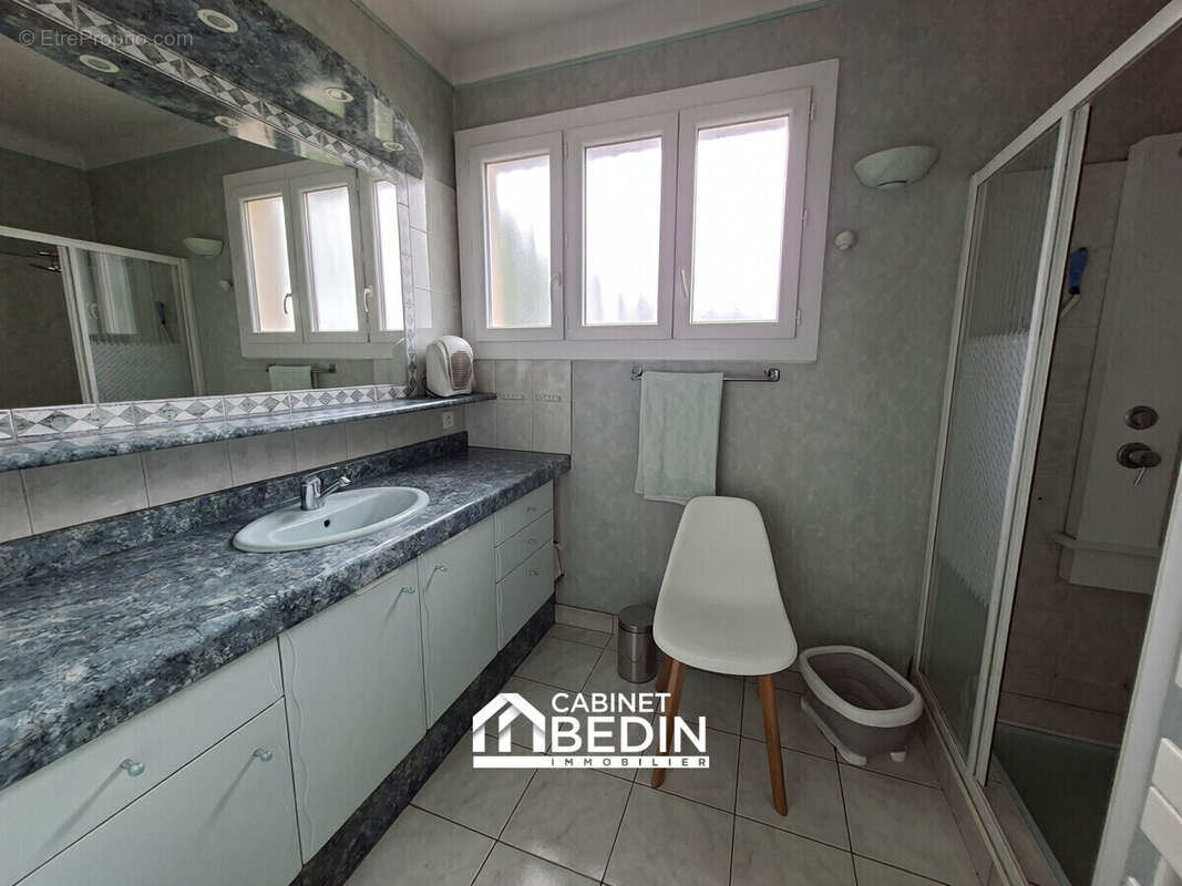 Maison 152 m² à Saint-Orens-De-Gameville  - photo 7