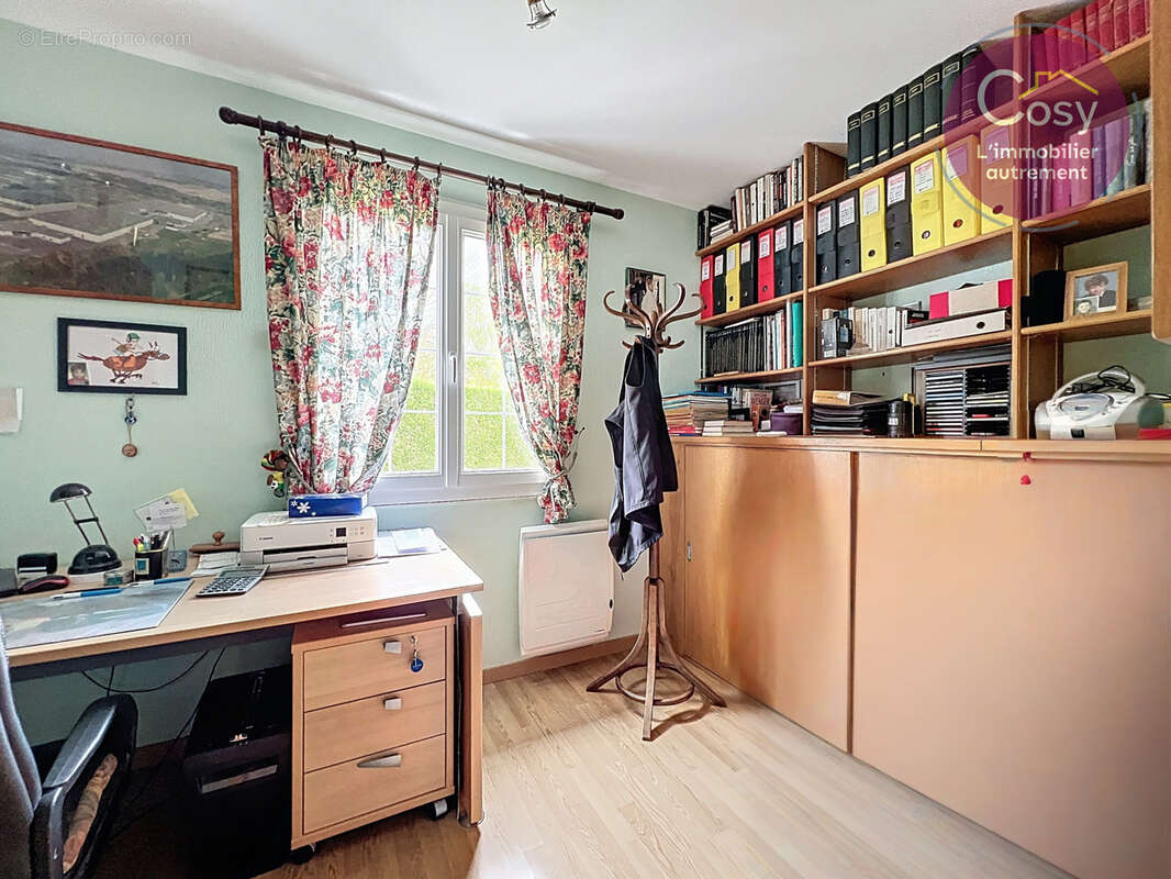 Maison à VIC-SUR-AISNE