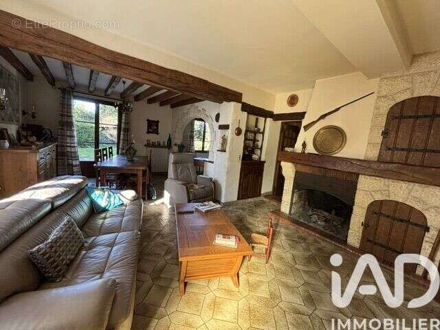 Photo 3 - Maison à COULOMMIERS