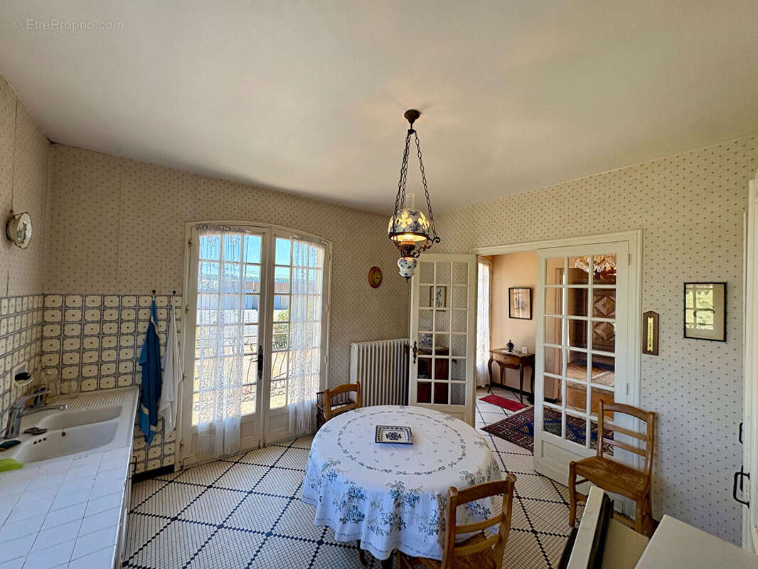 Maison Pineuilh 7 pièces, 180 m2 habitable, 5 chambres, garage,  à pied de la ville et de la gare - photo 8