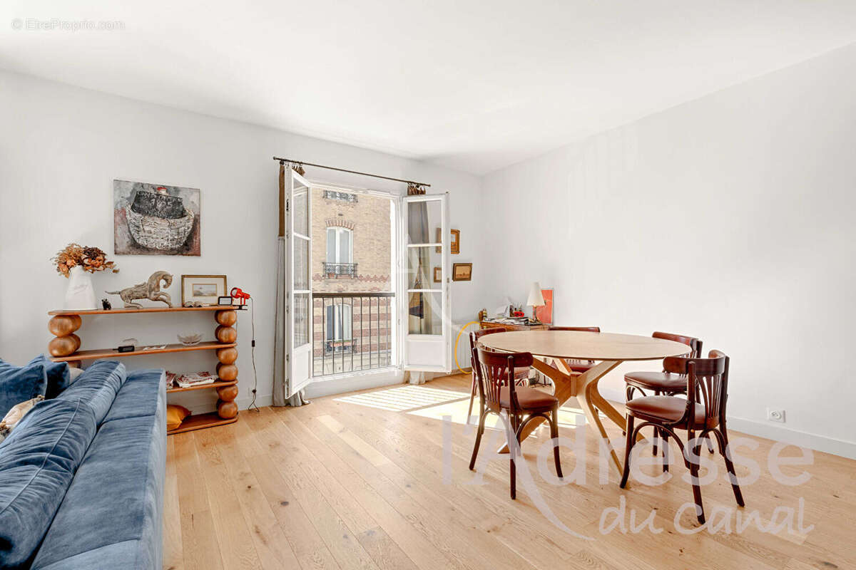 Appartement à PARIS-18E