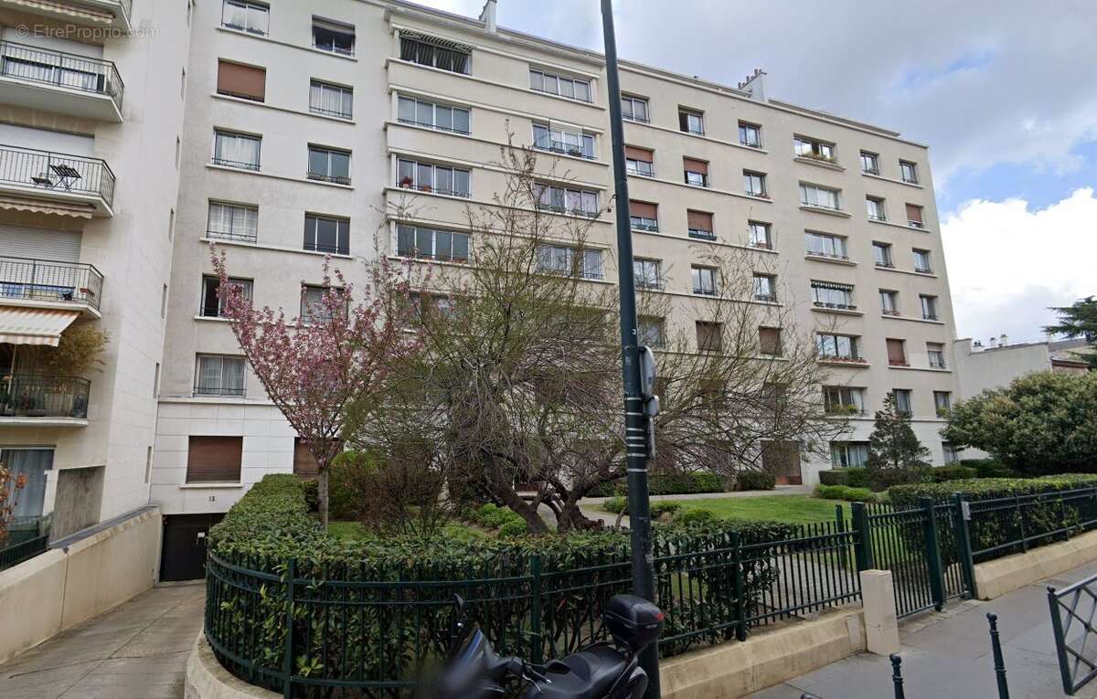 Parking à ASNIERES-SUR-SEINE