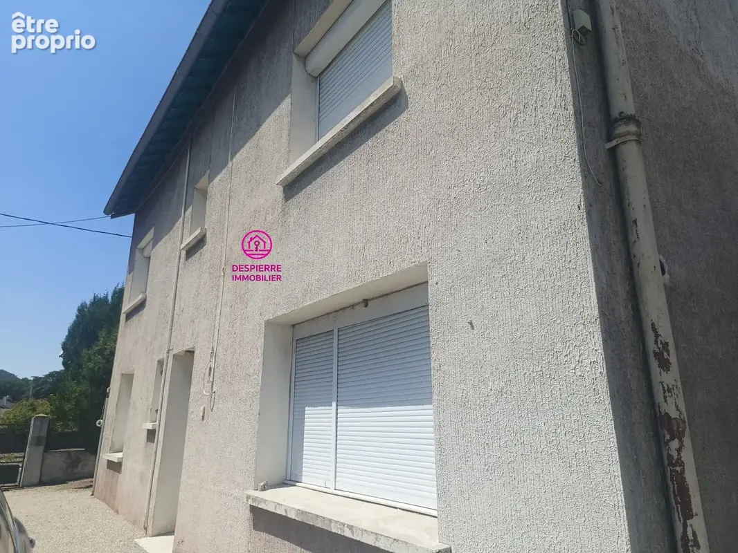 SAINT RAMBERT D'ALBON nouveauté : immeuble composé de 4 appartements, avec garage, terrain 200M2 - photo 2