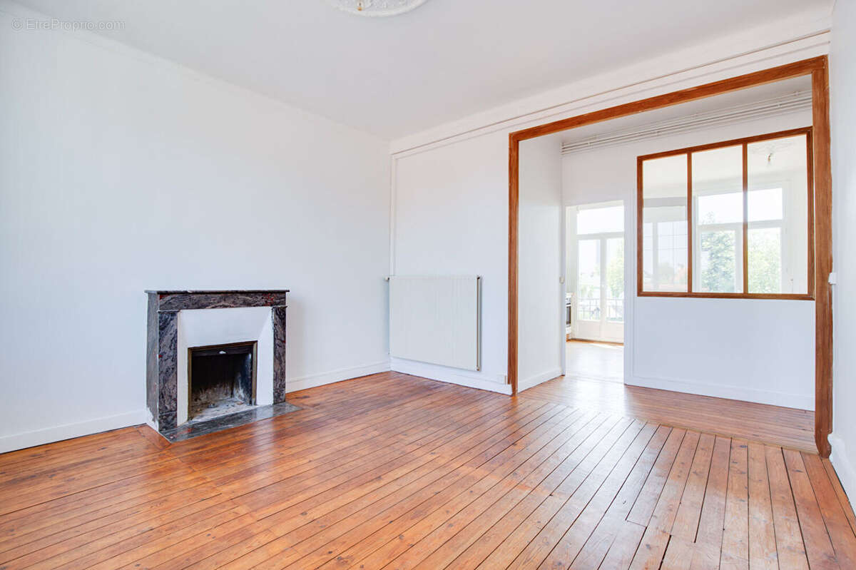 A vendre nantes quarier saint-clement/erdre charmant type 3 en duplex avec jardin privatif - photo 3