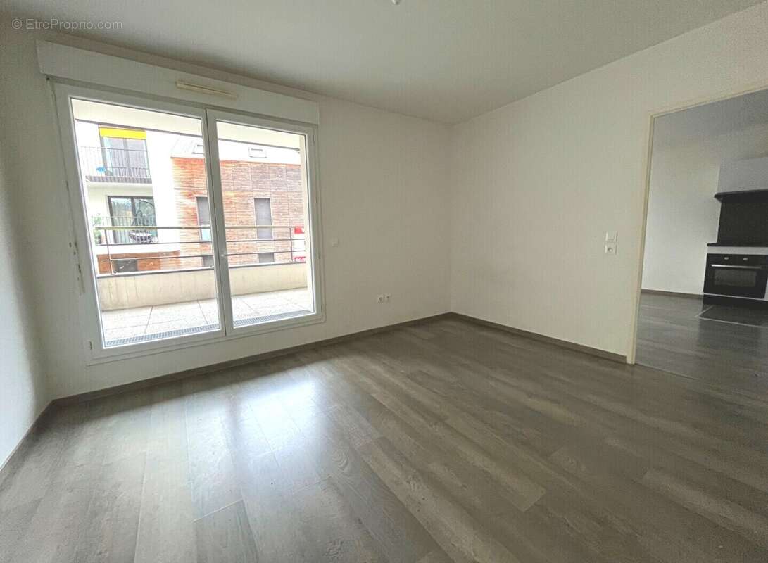 Appartement 42m² à ris-orangis - photo 2