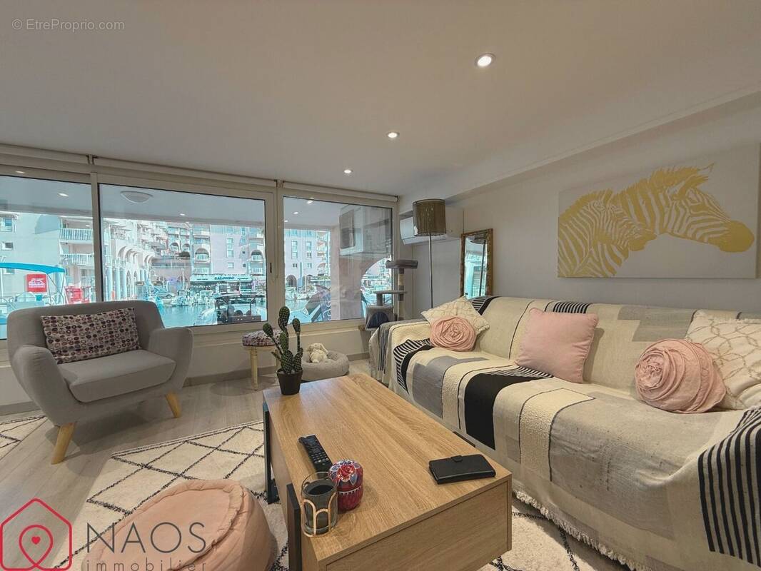 Appartement à FREJUS