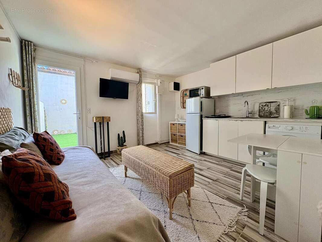 Appartement à LES ISSAMBRES