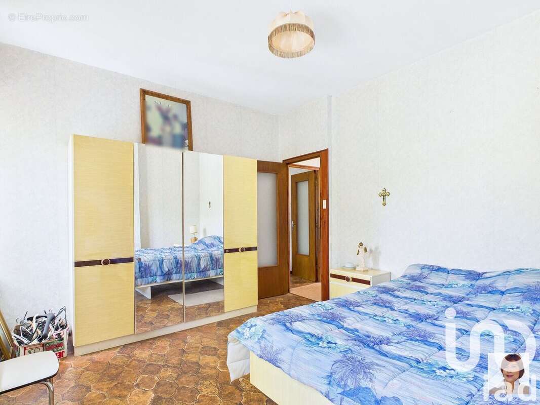 Photo 7 - Maison à QUIEVRECHAIN