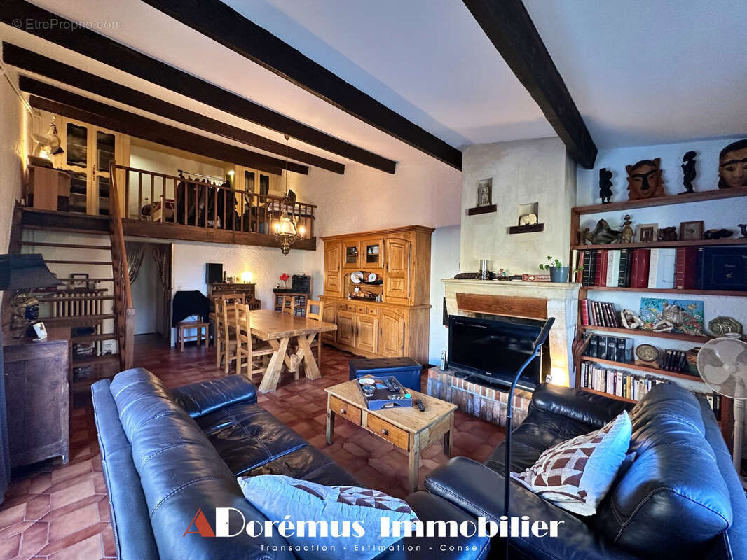 Maison à QUINSAC