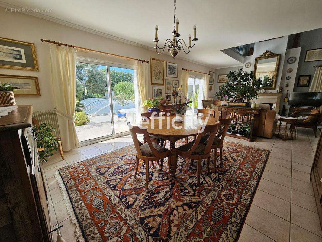 Maison à SAINTE-MARIE-DE-RE