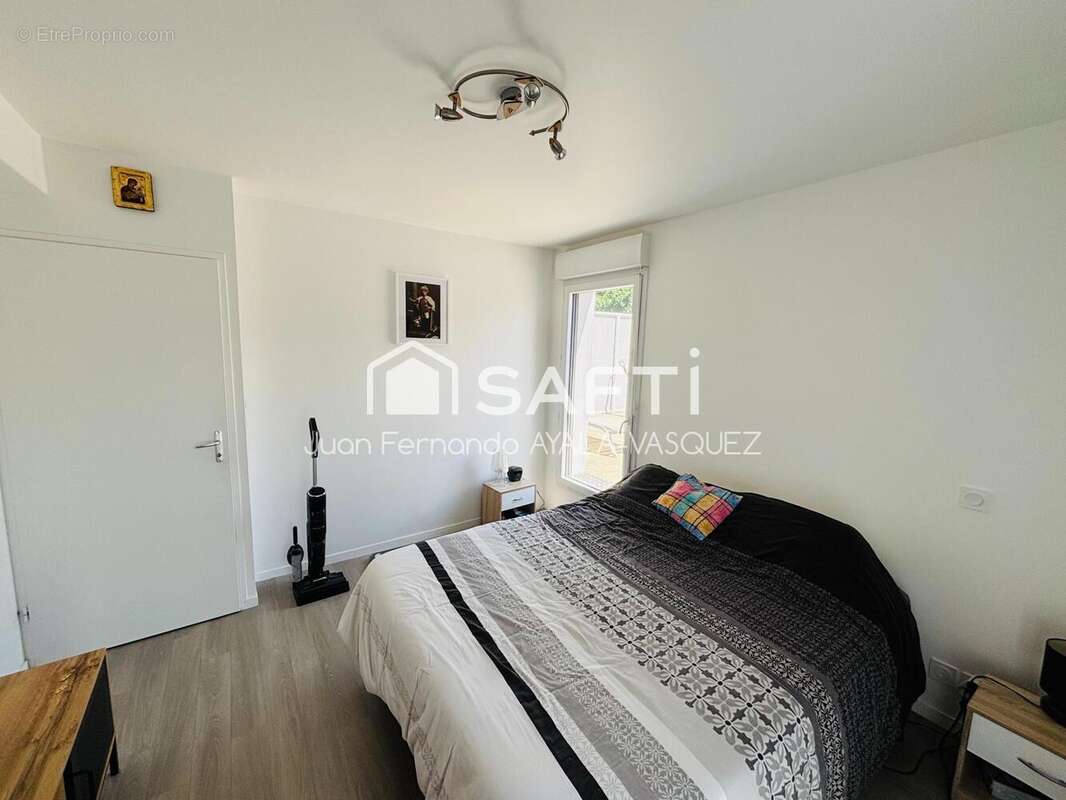 Photo 2 - Appartement à VEZIN-LE-COQUET