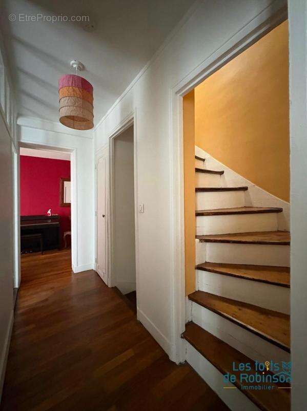 Maison à LE PLESSIS-ROBINSON