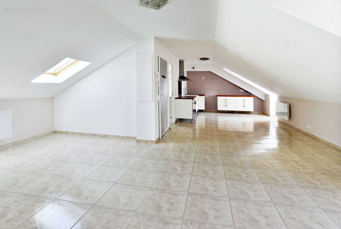 Appartement à MONTGERON