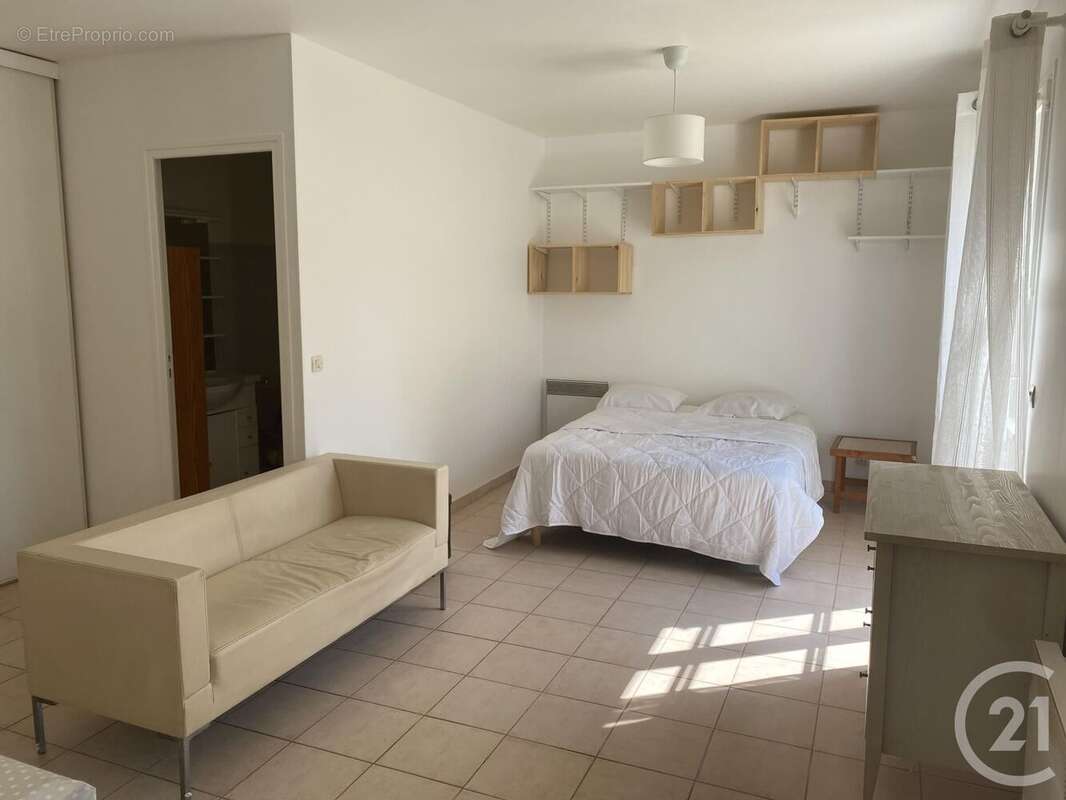 Appartement à BRIE-COMTE-ROBERT