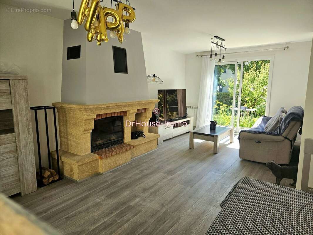 Maison 152 m² à Saint-Maur-Des-Fosses  - photo 13