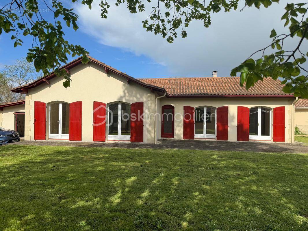 Maison à ABZAC