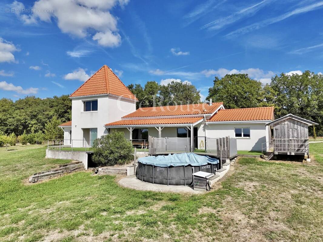Maison à DURAS