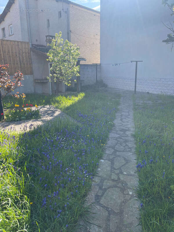 Maison à AULNAY-SOUS-BOIS