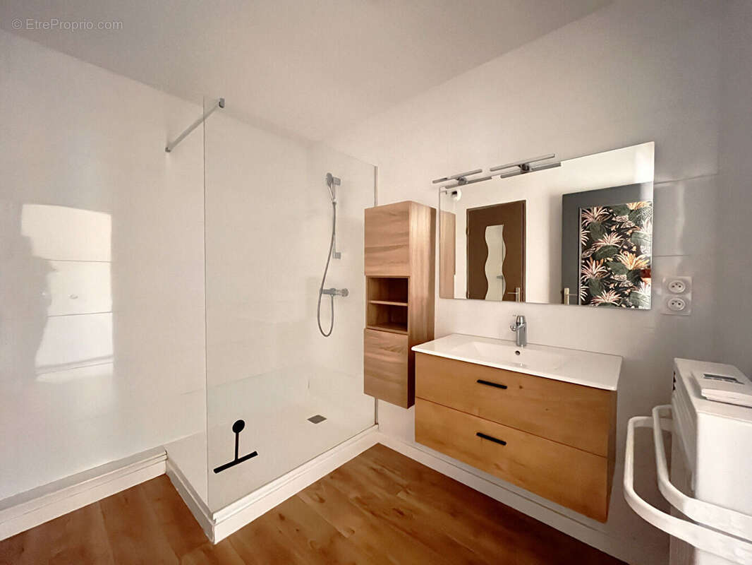 Appartement à SAINT-APOLLINAIRE