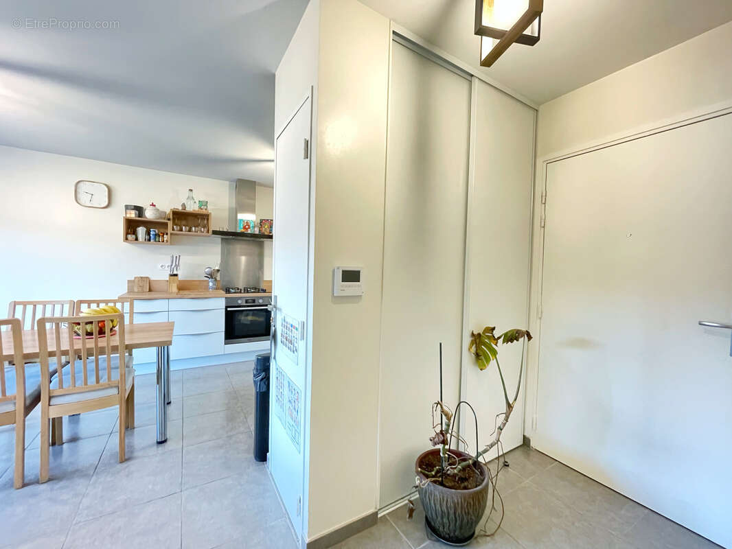 Appartement à OULLINS