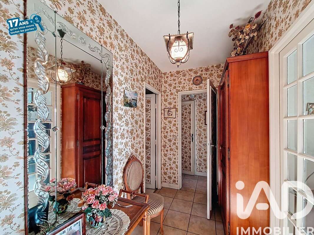 Photo 7 - Appartement à SAINT-DENIS