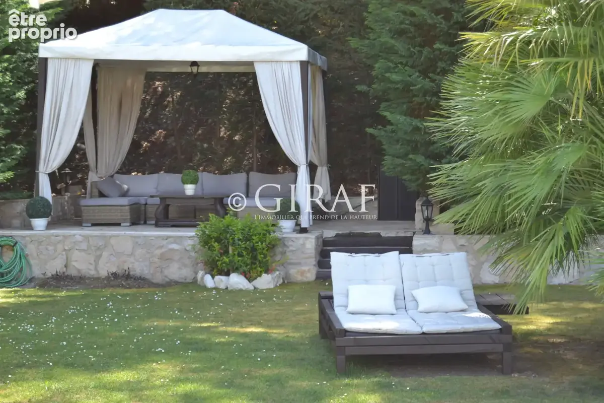 Elegante propriété au calme - photo 8