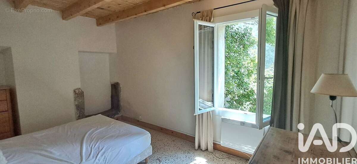 Maison 72 m² à Poyols  - photo 9