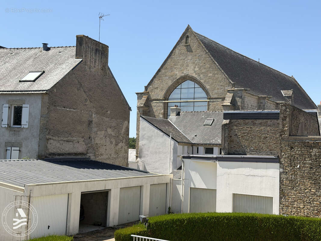 PLACE AUX ROUES - Centre ville d'Auray - photo 17