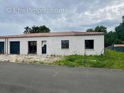 Maison à LES MATHES