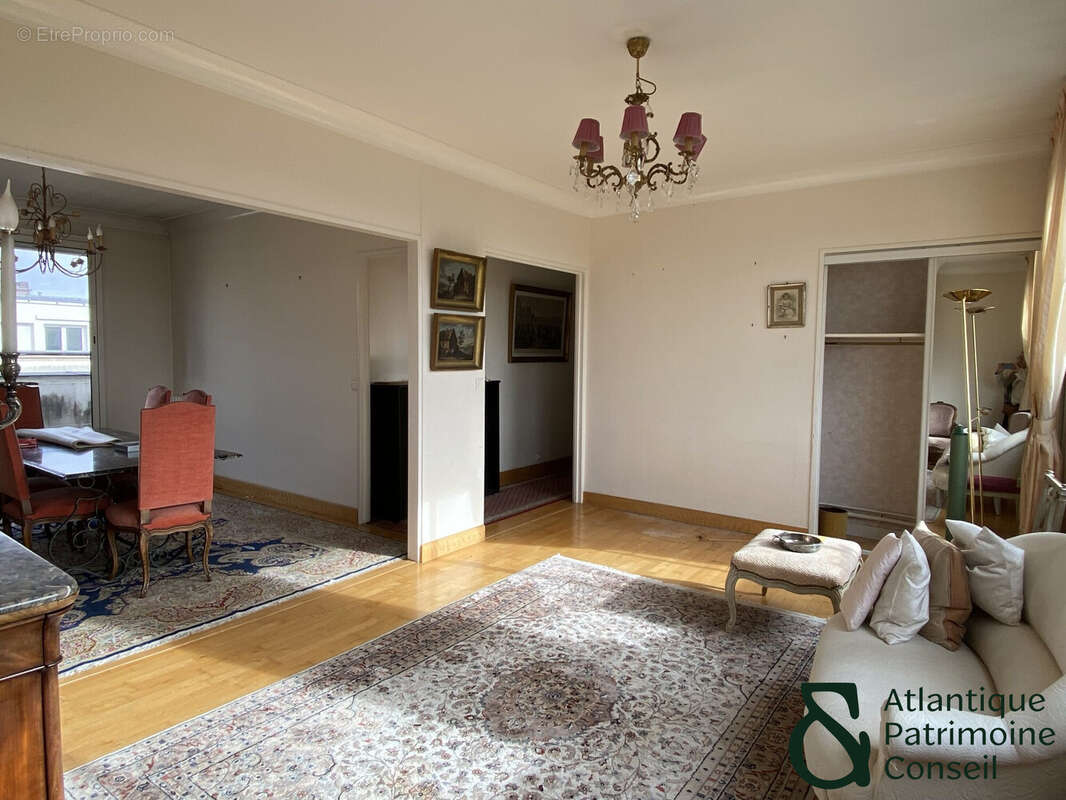 Appartement à NANTES
