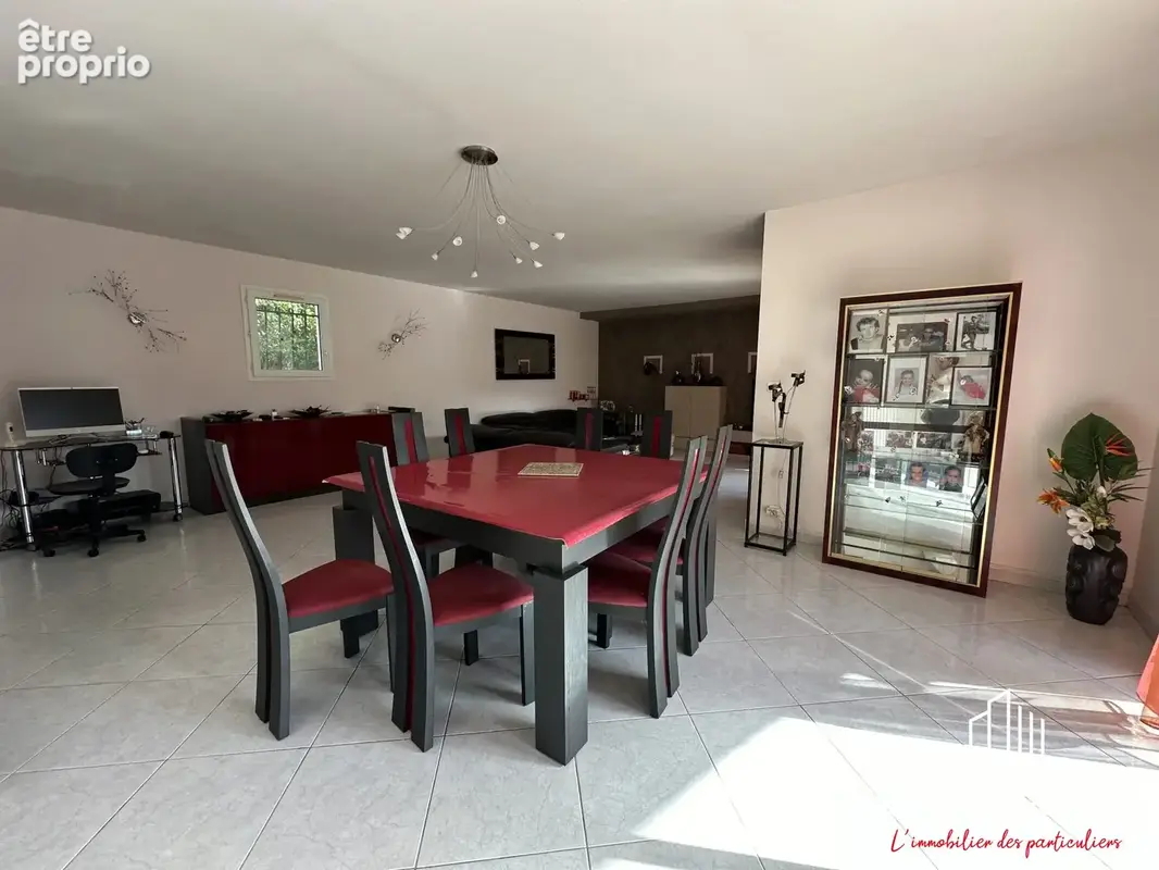 Maison 6 pièces 173 m² à vendre à Teyran (34820) - photo 4