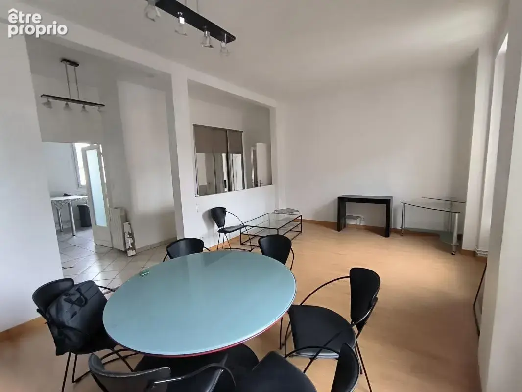 Appartement À Vendre - photo 3