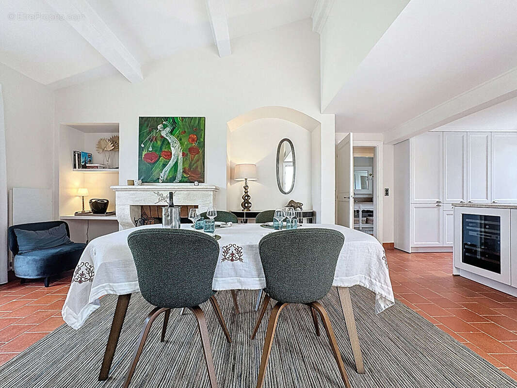 Appartement à LA MOTTE
