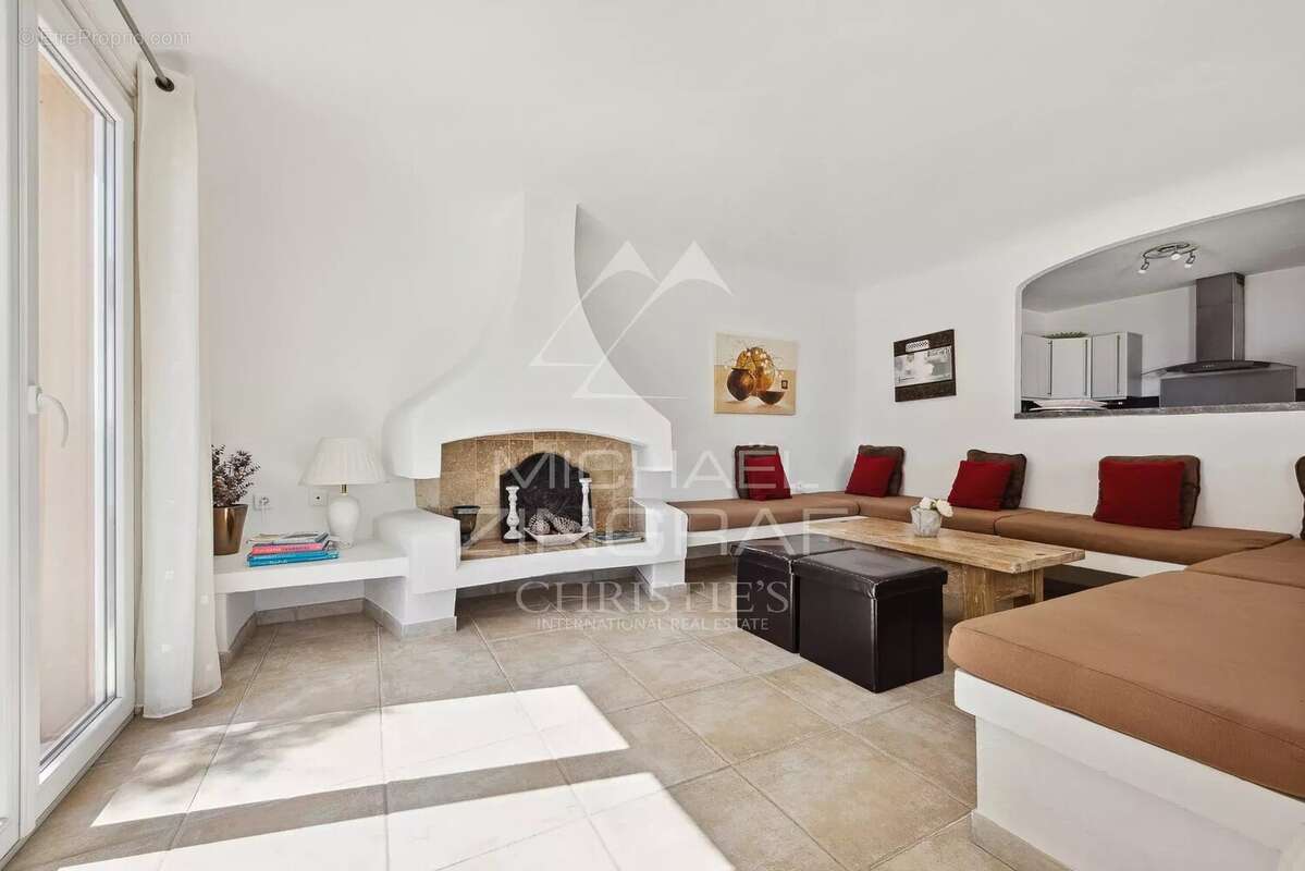 Proche Cannes - Théoule-Sur-Mer - Élégante maison familiale avec vue mer - photo 6