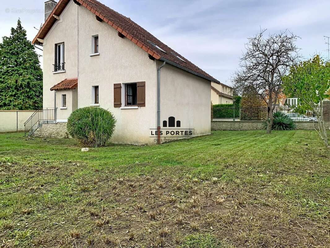 Maison à BOUTIGNY-SUR-ESSONNE