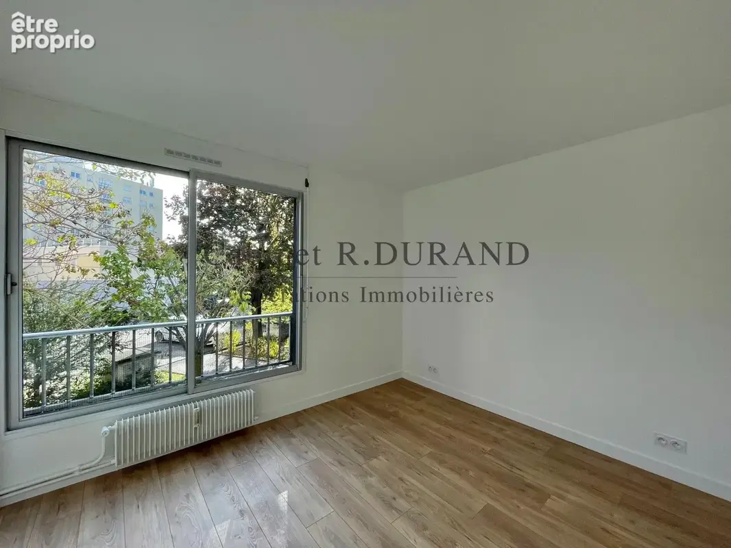 Appartement 45 m² à La Garenne-Colombes  - photo 5