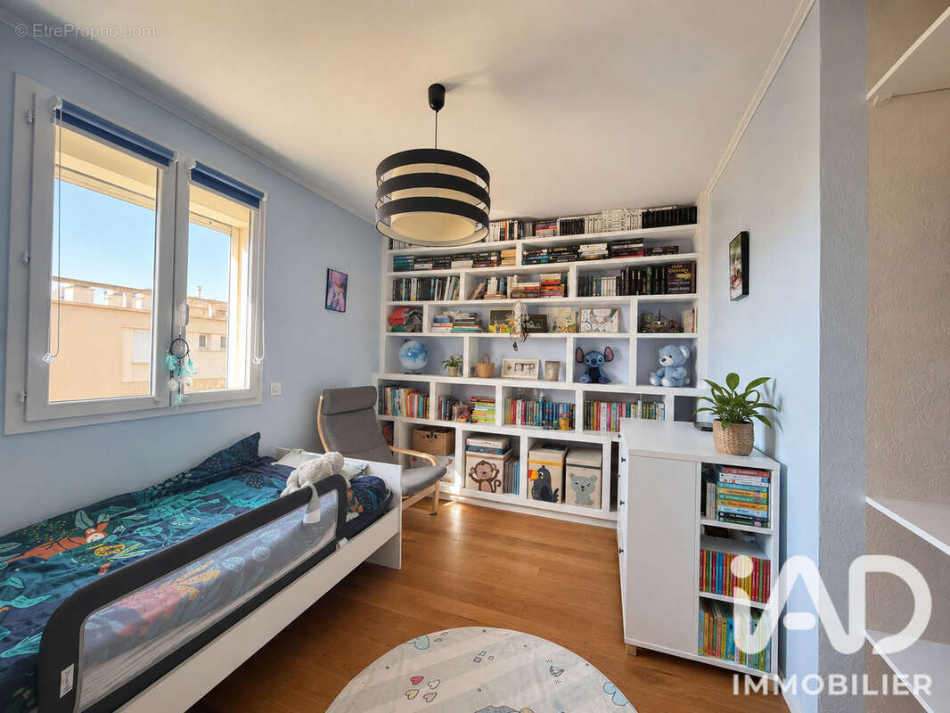 Appartement 68 m² à Antibes  - photo 8