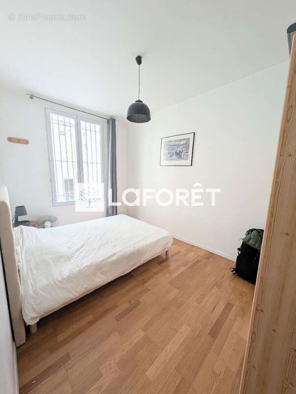 Appartement à PARIS-10E