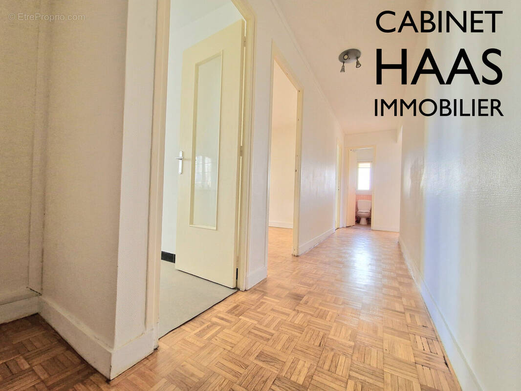 Entrée - Appartement à IVRY-SUR-SEINE