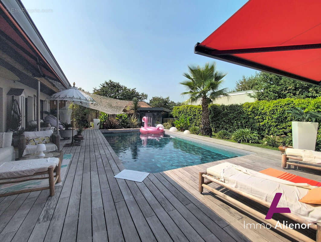 Villa partie extérieure