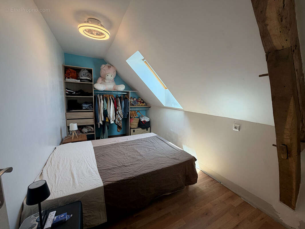 Maison de bourg  3 chambres - photo 5
