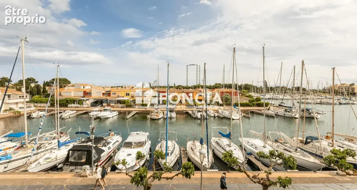 Cap d'agde - malfato - studio cabine vue port + parking - photo 10