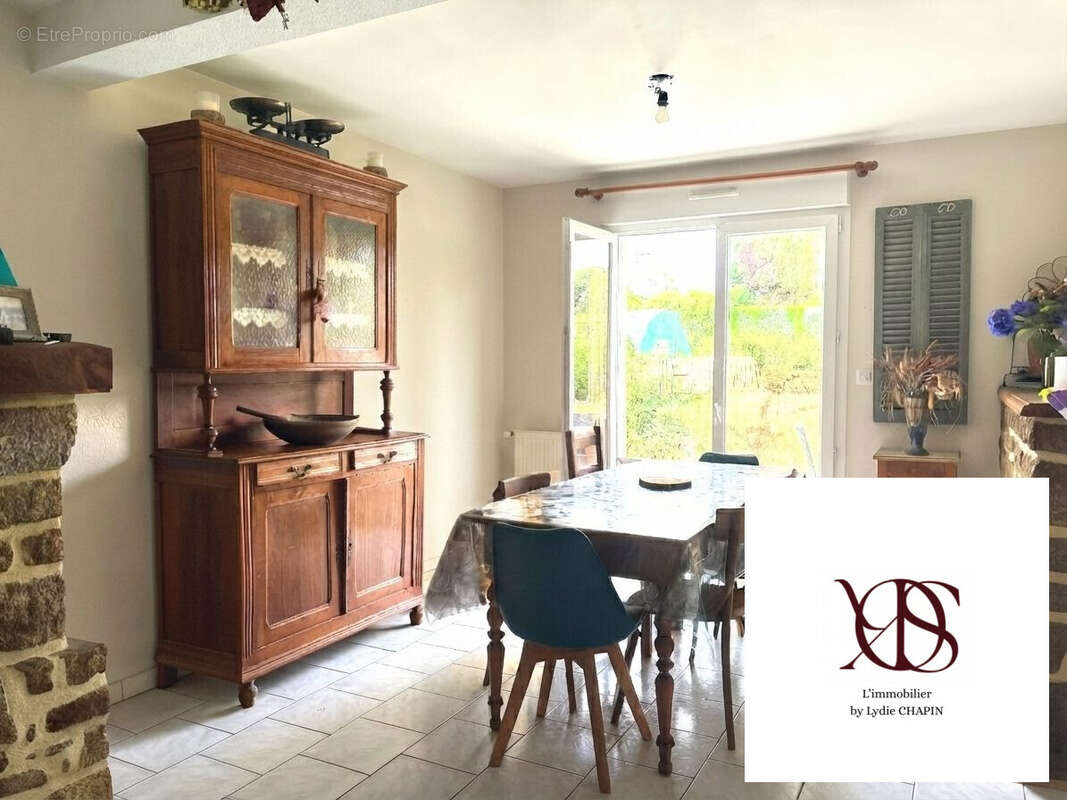 Maison 129 m² à Saint-Aubin-D'aubigne  - photo 4