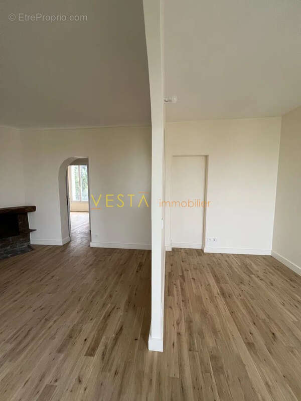 Appartement 46 m² à Noisy-Le-Sec  - photo 5