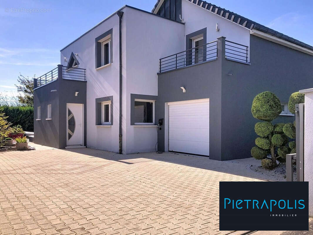 Maison à SAINT-APOLLINAIRE