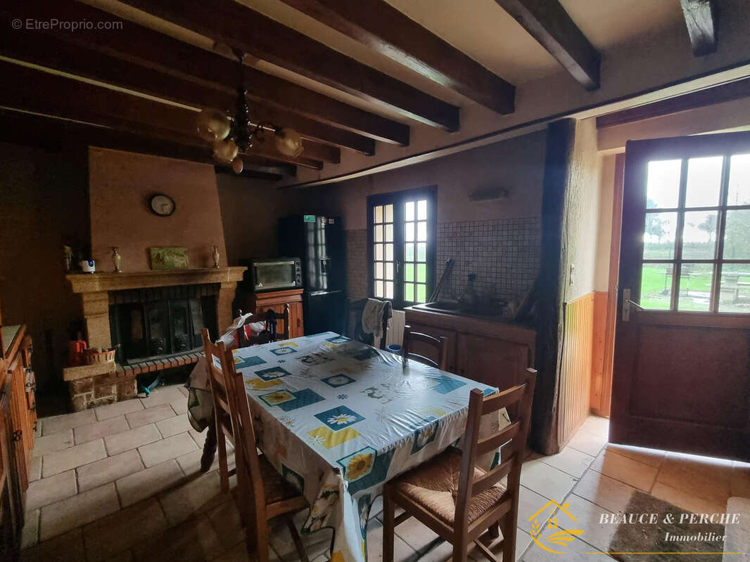 Maison à MIGNIERES