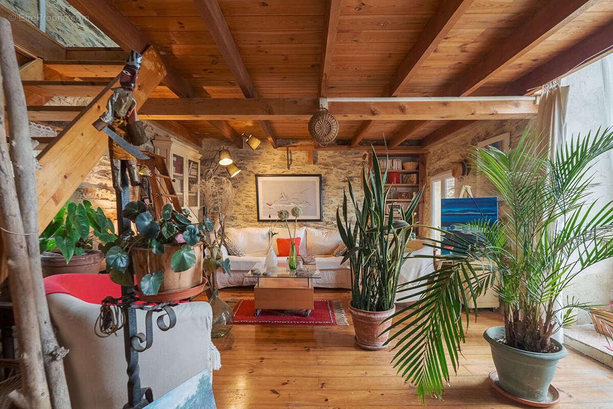 Appartement à CARCASSONNE