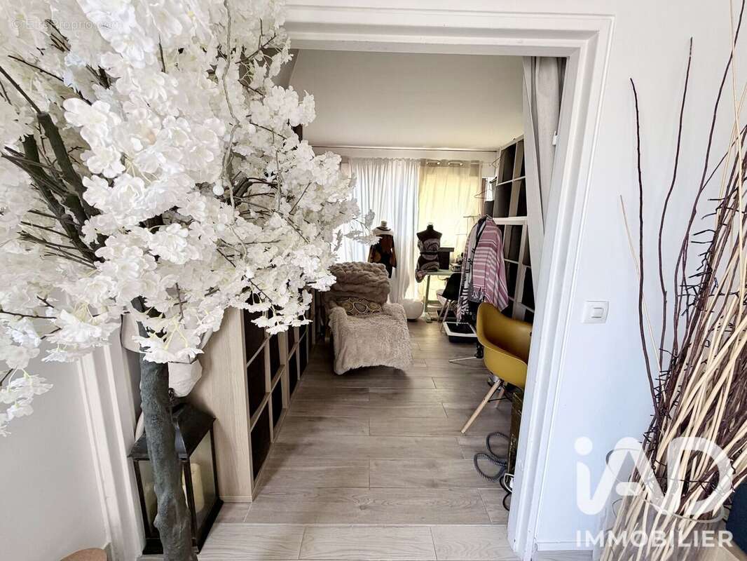 Appartement 97 m² à Epinay-Sous-Senart  - photo 5