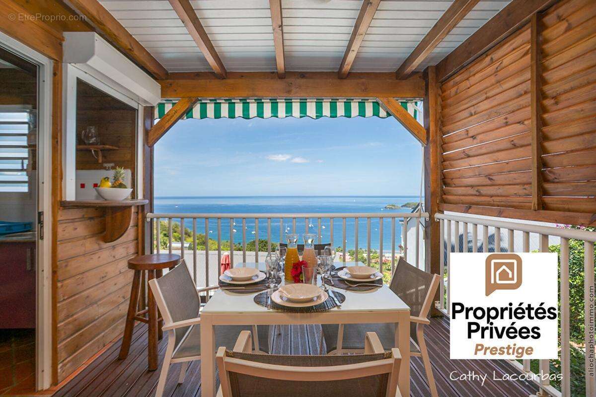 Superbe Appartement T3 Duplex ,vue mer exceptionnelle et piscine- Bouillante - photo 8