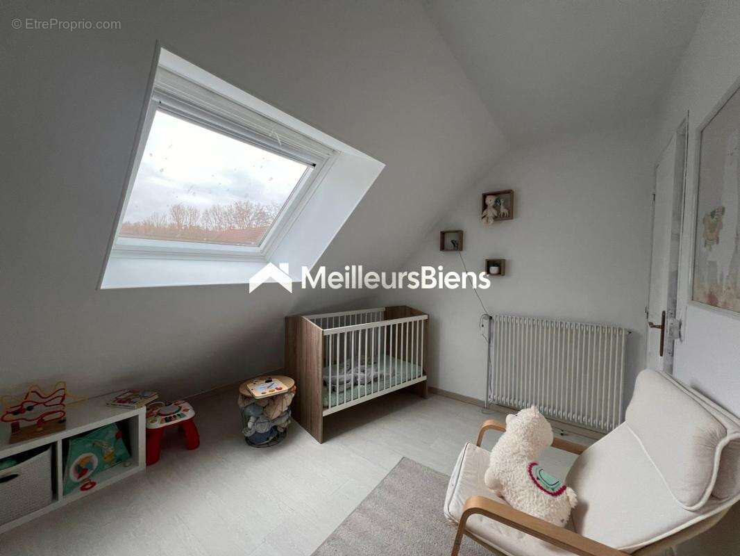 Maison à MALAY-LE-GRAND
